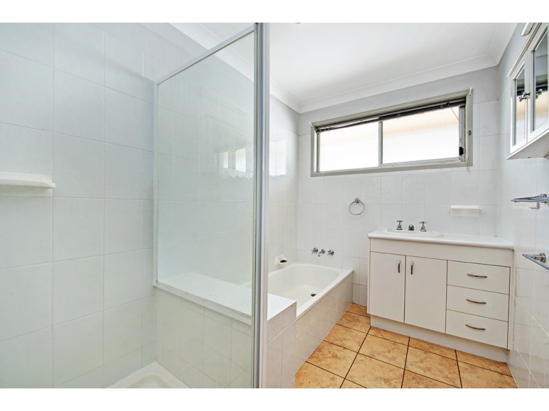 24 Cavell Street, East Toowoomba QLD 4350