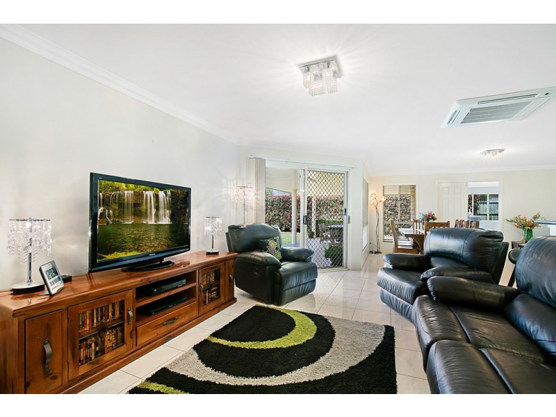 14 Nioka Drive, Highfields QLD 4352