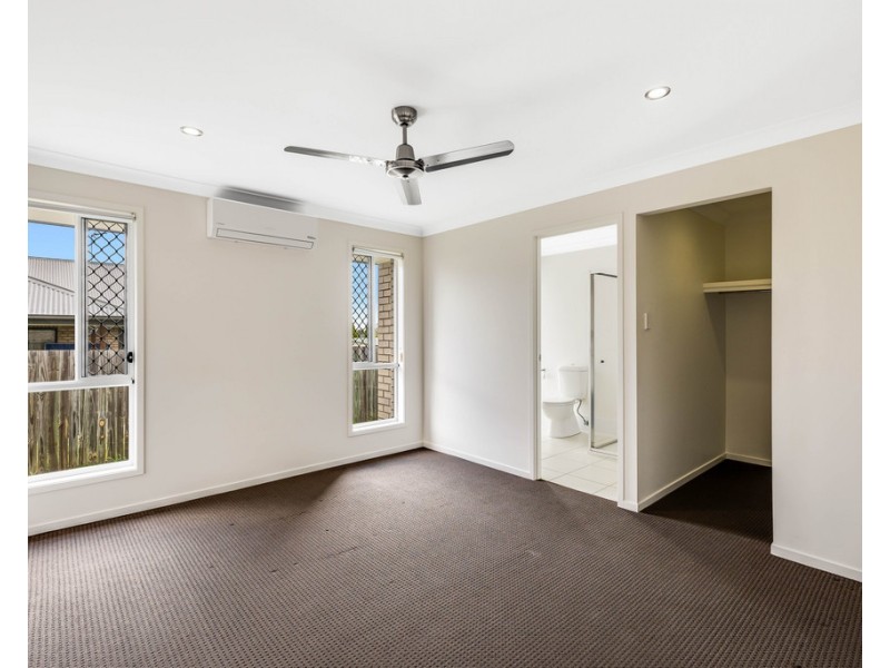 28 Wandoo Crescent, Westbrook QLD 4350
