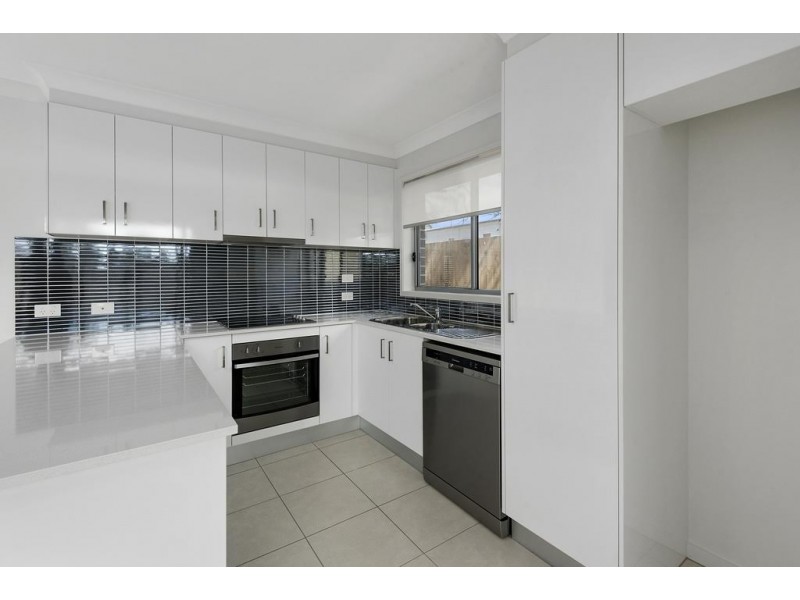 Unit 5/97 Holberton Street, Newtown QLD 4350