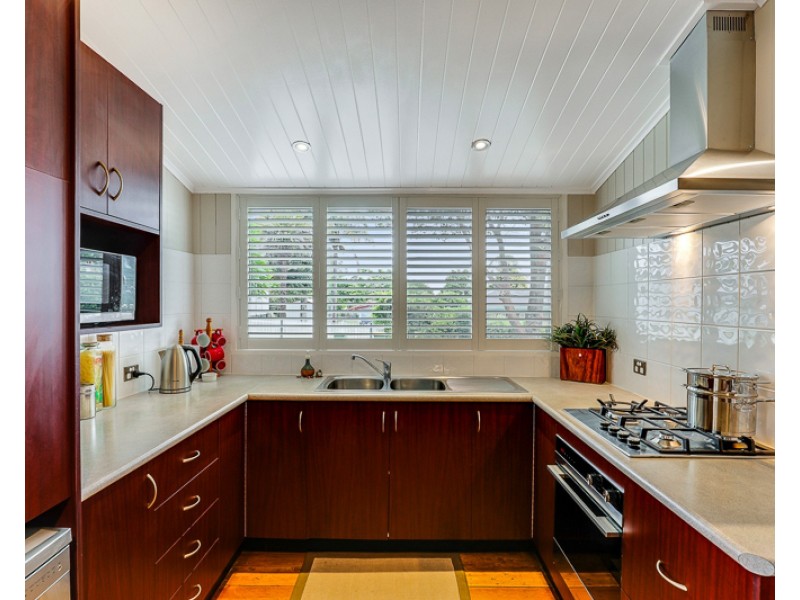 18 Allan Street, North Toowoomba QLD 4350