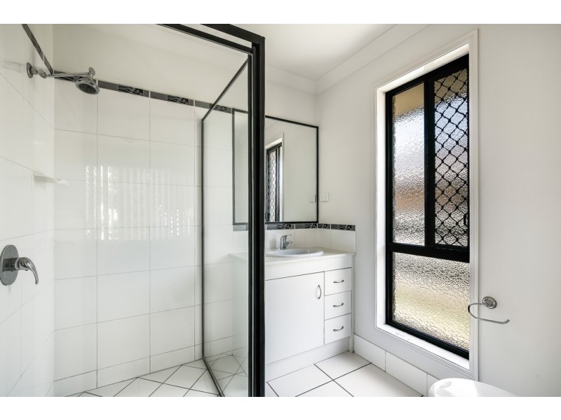22 Bellara Drive, Harristown QLD 4350
