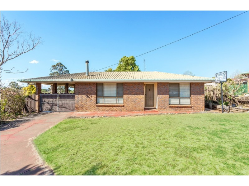 4 Bodega Court, Wilsonton Heights QLD 4350