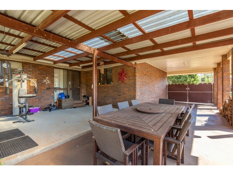 4 Bodega Court, Wilsonton Heights QLD 4350