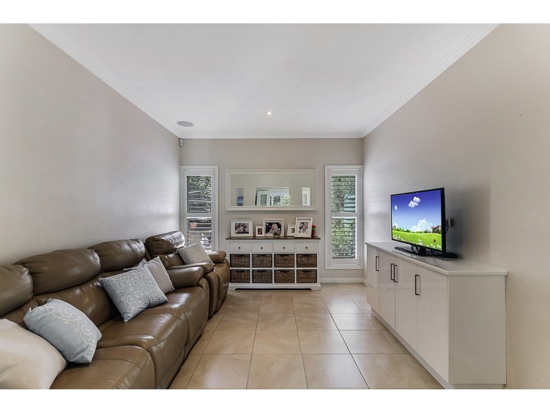 39 Piccadilly Court, Mount Lofty QLD 4350