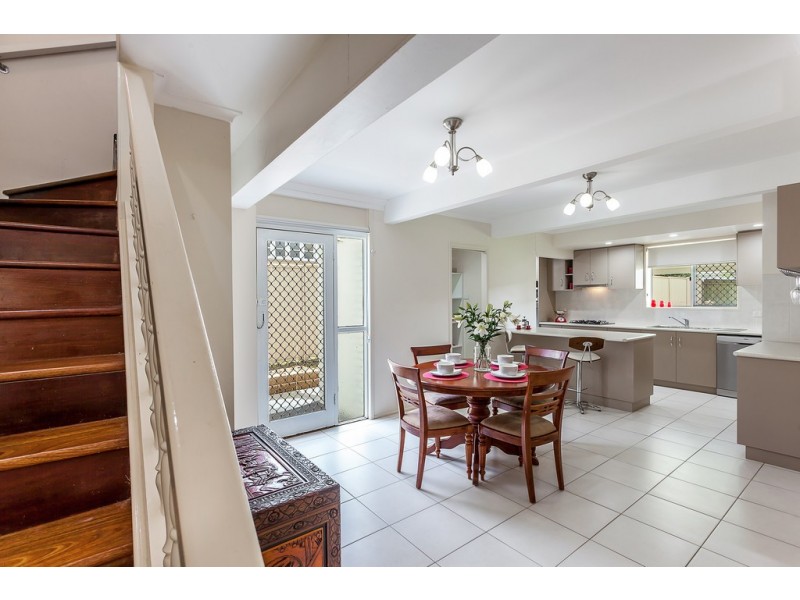 27 Hill Street, Toowoomba City QLD 4350