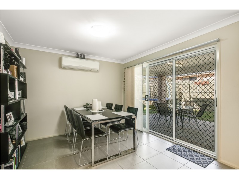 49 Sunset Drive, Glenvale QLD 4350