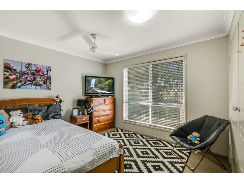49 Sunset Drive, Glenvale QLD 4350