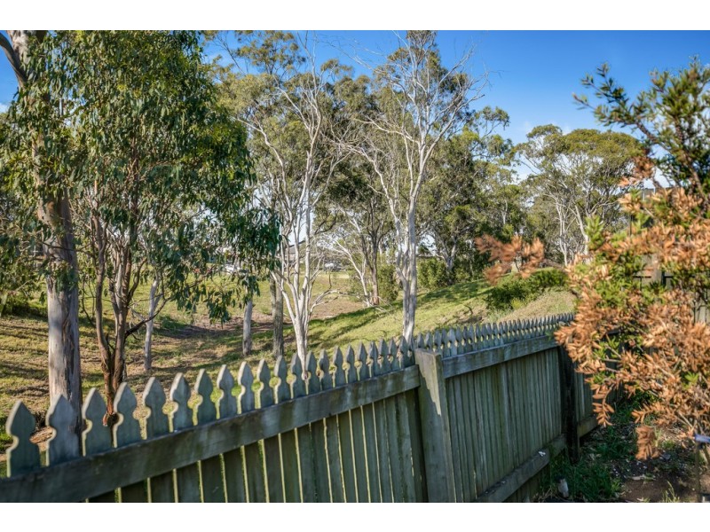 49 Sunset Drive, Glenvale QLD 4350