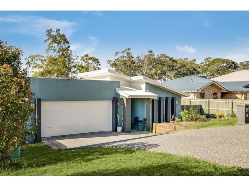 49 Sunset Drive, Glenvale QLD 4350