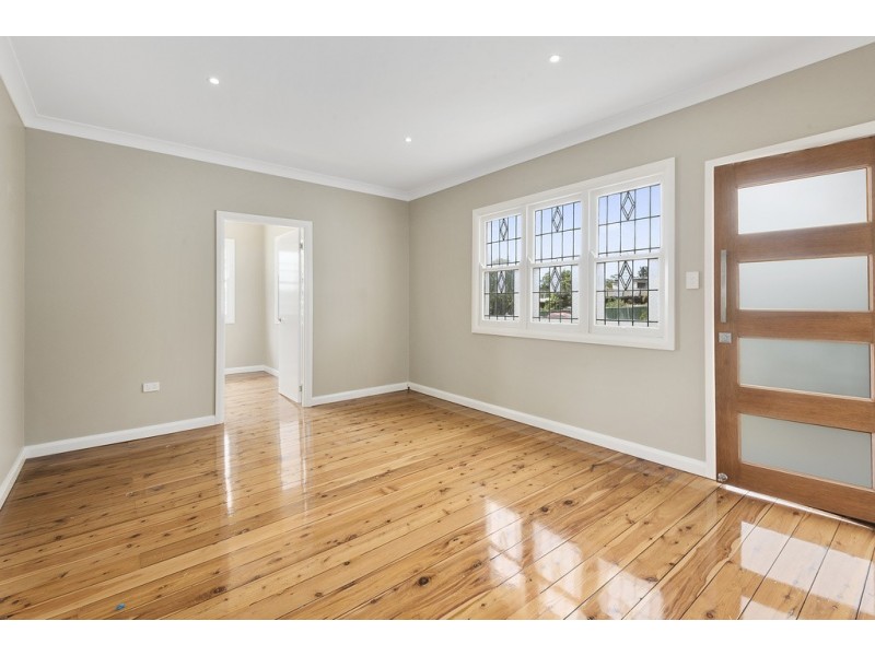 271 South Street, South Toowoomba QLD 4350