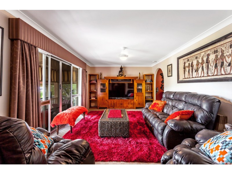 7 Cullen Court, Rockville QLD 4350