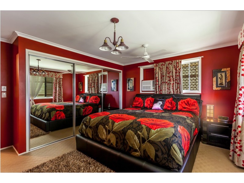 7 Cullen Court, Rockville QLD 4350