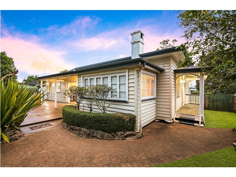 6 Pitt Street, East Toowoomba QLD 4350