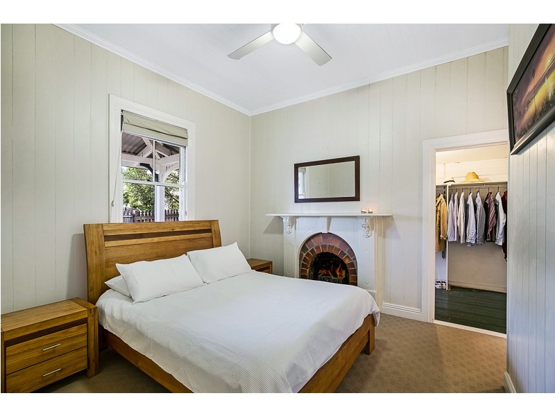 6 Pitt Street, East Toowoomba QLD 4350