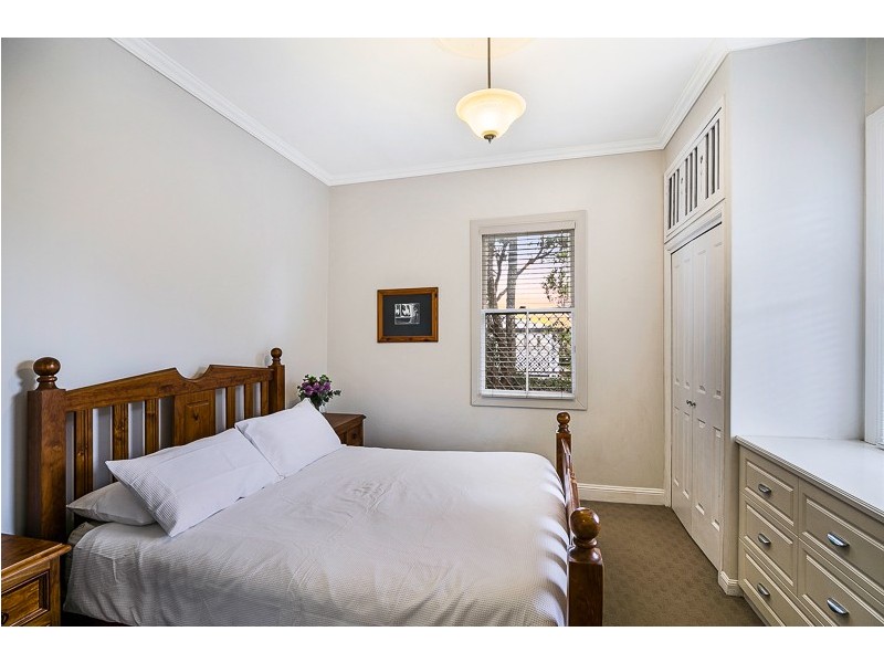 6 Pitt Street, East Toowoomba QLD 4350