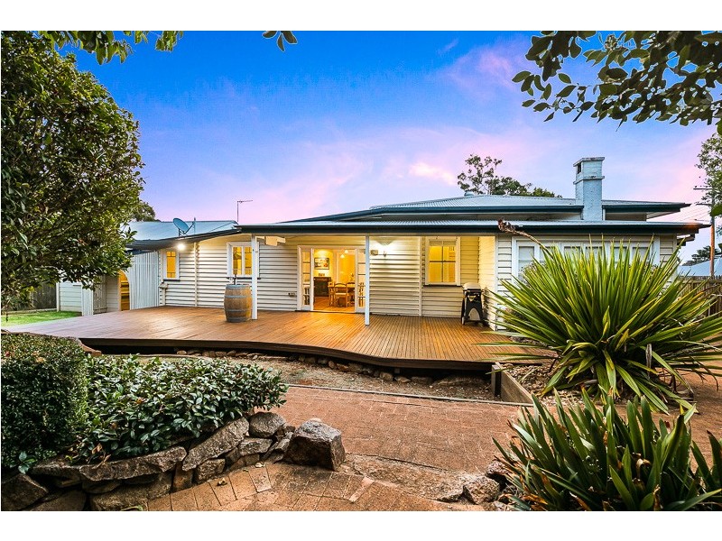 6 Pitt Street, East Toowoomba QLD 4350