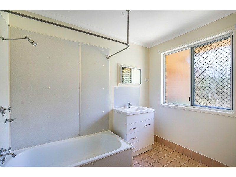 20 Trapp Street, Rockville QLD 4350