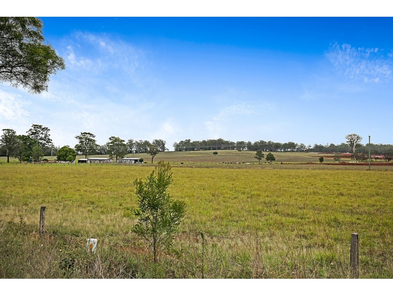 5 Reis Road, Highfields QLD 4352