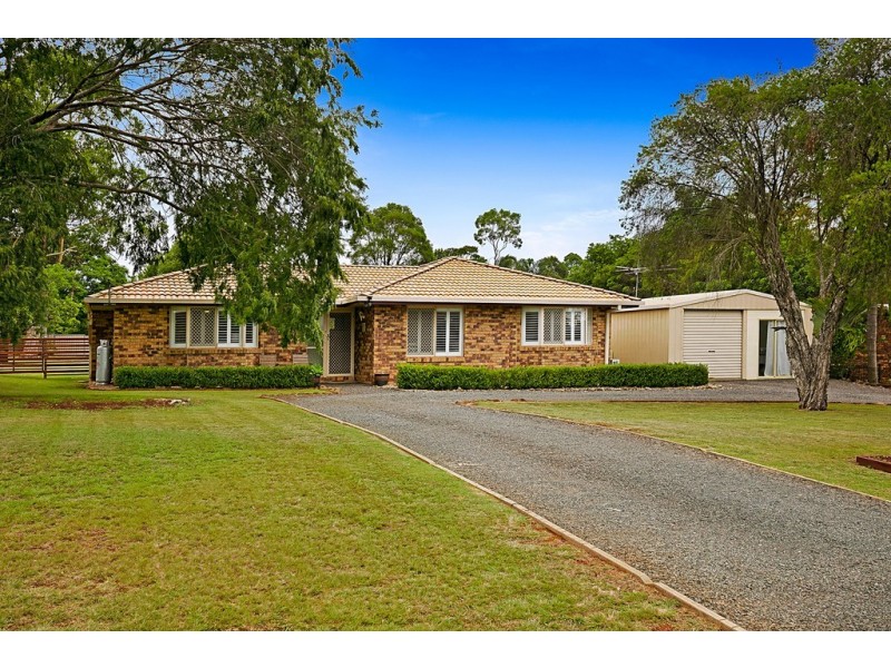 5 Reis Road, Highfields QLD 4352