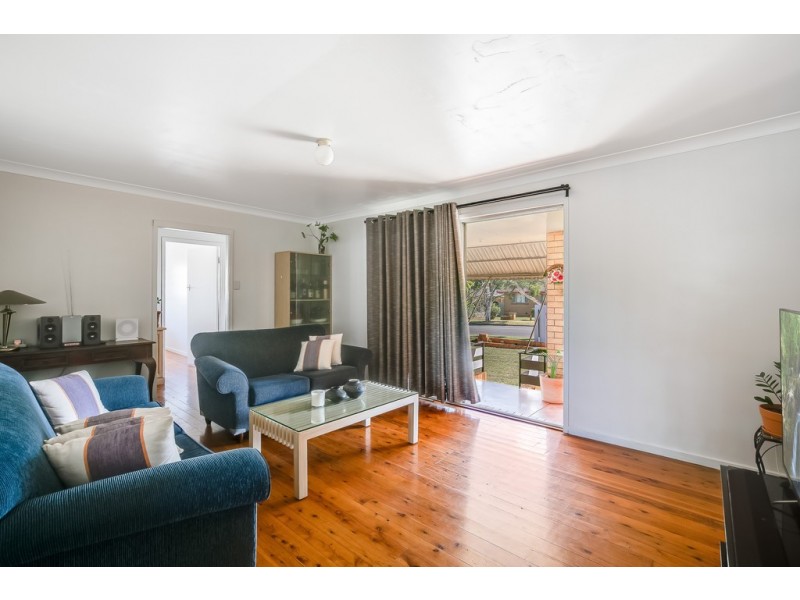 24 Richmond Drive, Wilsonton QLD 4350