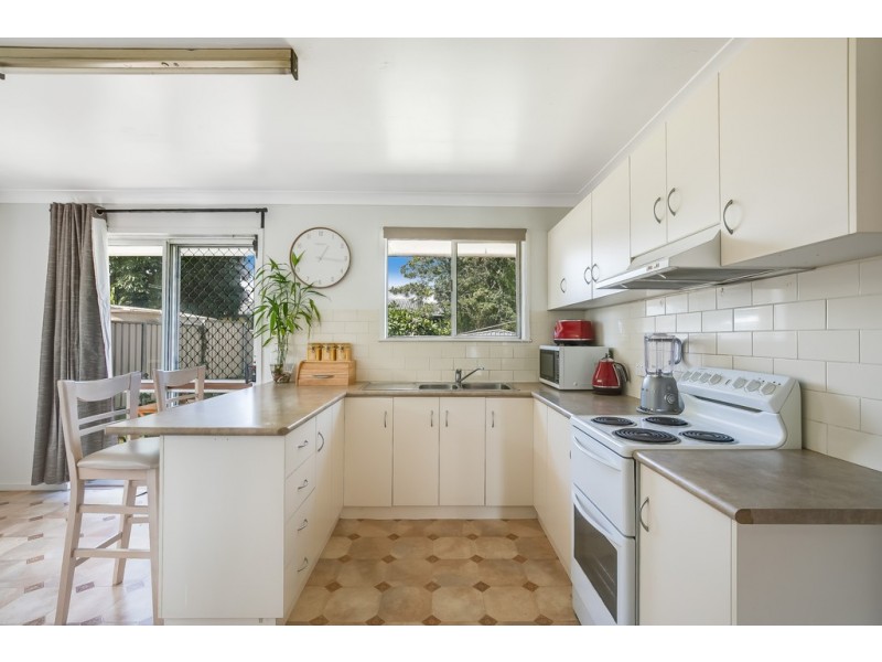 24 Richmond Drive, Wilsonton QLD 4350