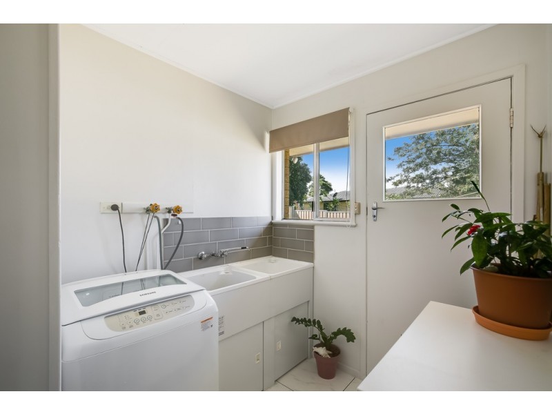 24 Richmond Drive, Wilsonton QLD 4350
