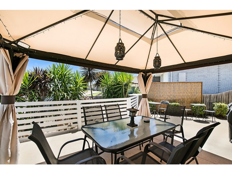 Unit 1/28 Wareena Crescent, Glenvale QLD 4350