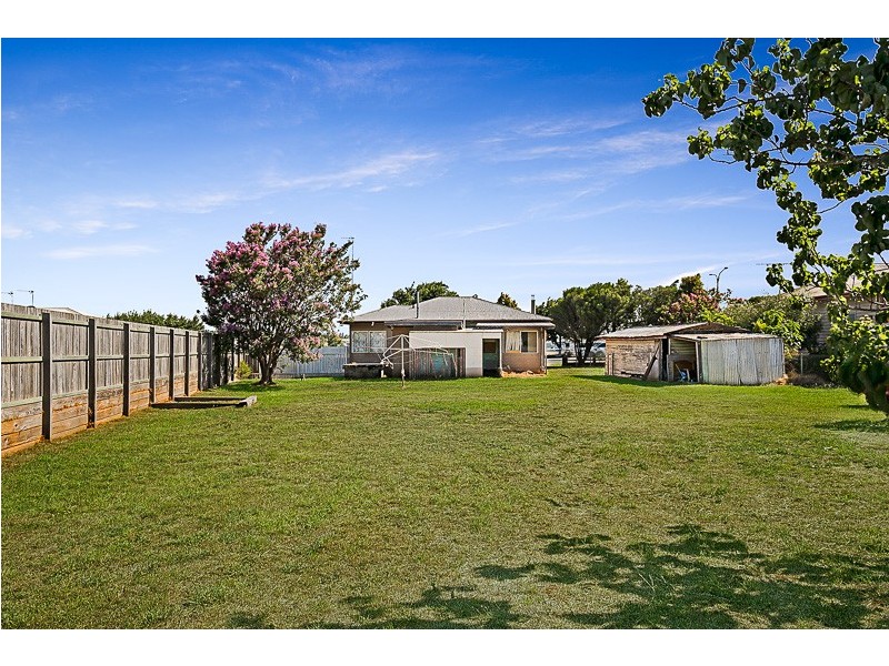 459 Bridge Street, Wilsonton QLD 4350