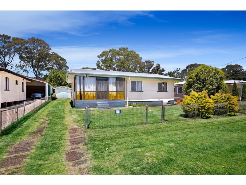 28 Weetwood Street, Newtown QLD 4350