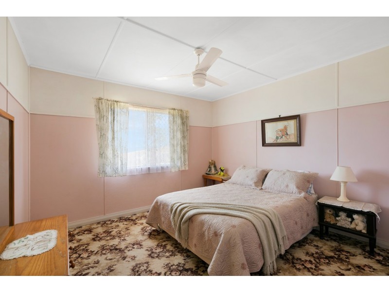 28 Weetwood Street, Newtown QLD 4350