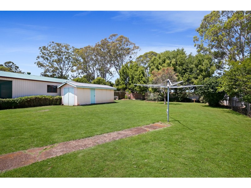 28 Weetwood Street, Newtown QLD 4350