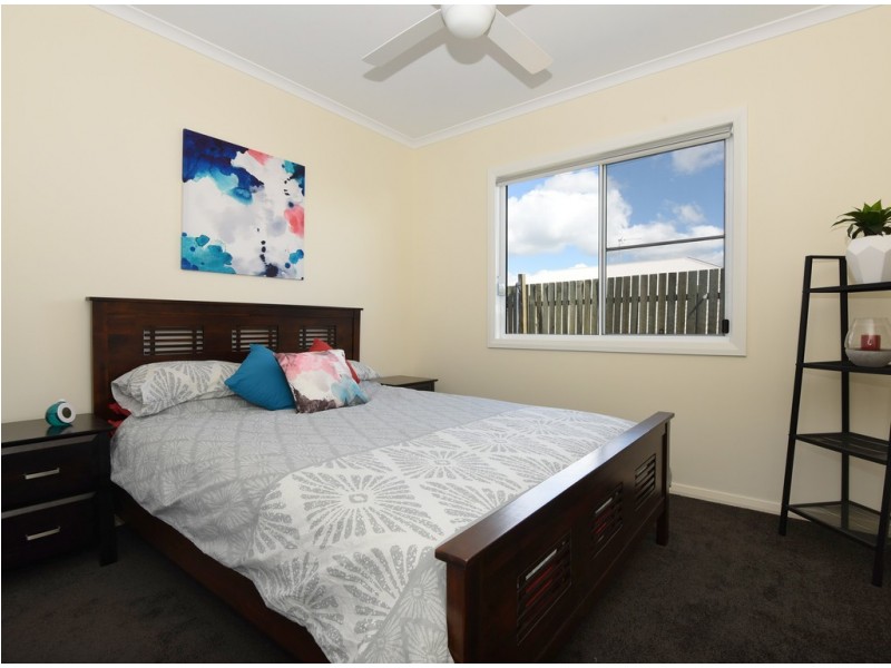 26 Maculan Crescent, Westbrook QLD 4350