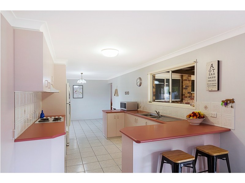 9 Voll Avenue, Oakey QLD 4401