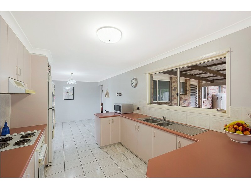 9 Voll Avenue, Oakey QLD 4401