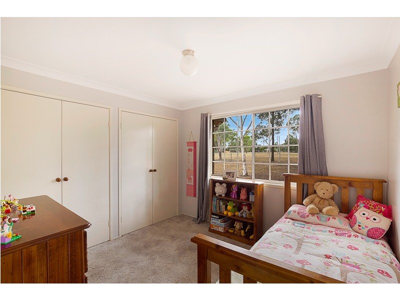 9 Voll Avenue, Oakey QLD 4401