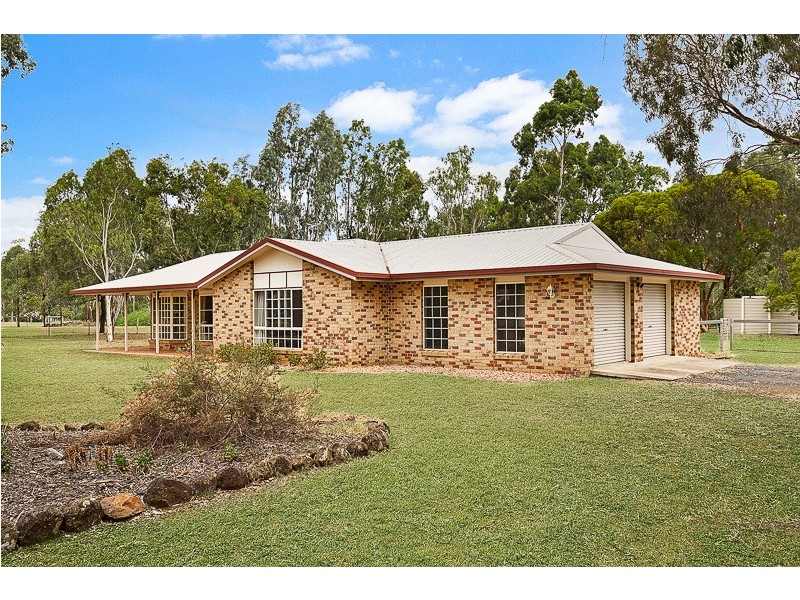 9 Voll Avenue, Oakey QLD 4401