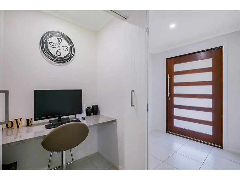 180 Kearney Street, Kearneys Spring QLD 4350