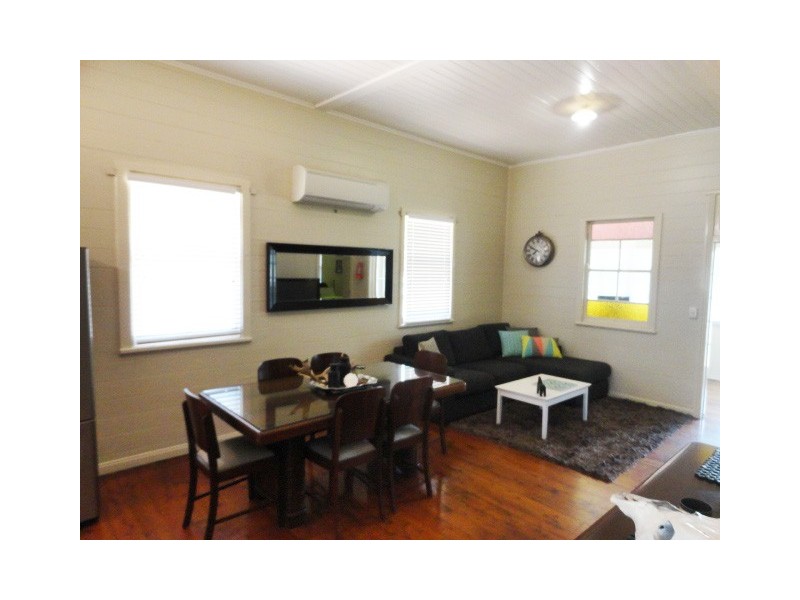 3 Trevethan Street, Mount Lofty QLD 4350