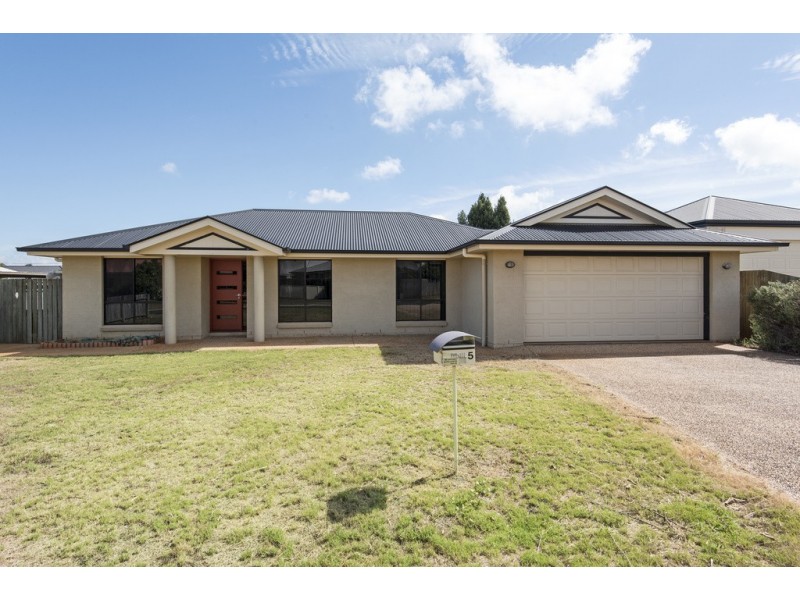 5 Lavarack Street, Darling Heights QLD 4350