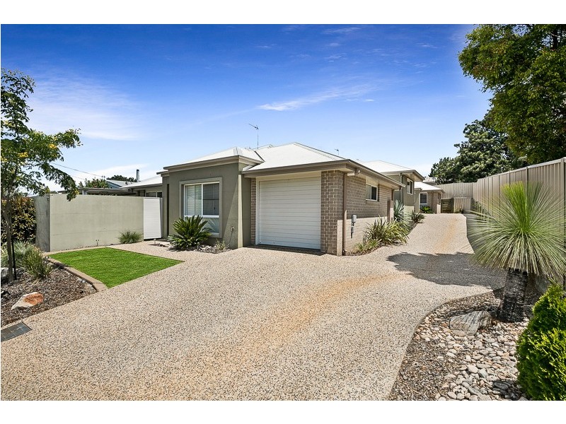 2/16 Rivett Street, South Toowoomba QLD 4350