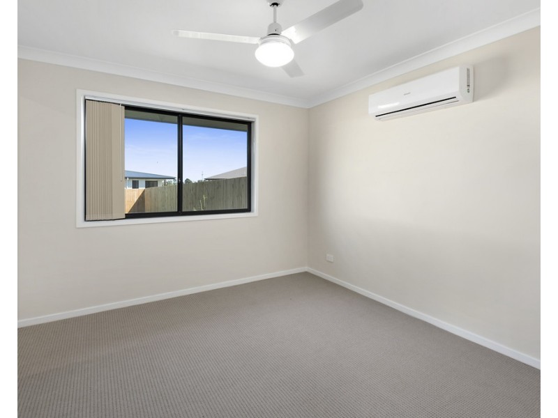 1/21 Weebah Place, Cambooya QLD 4358