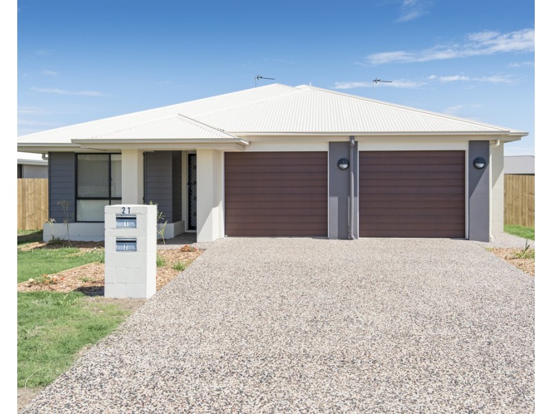 2/21 Weebah Place, Cambooya QLD 4358