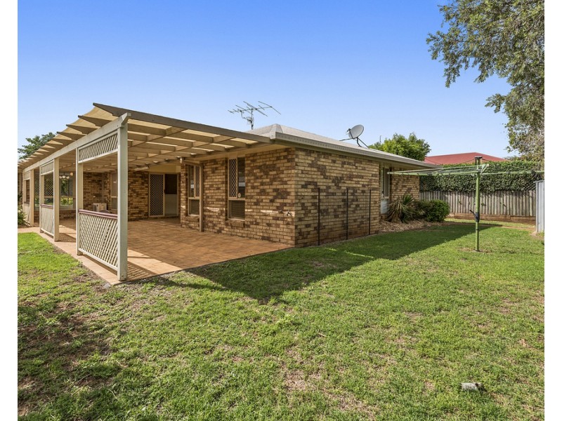 7 Falconer Court, Rangeville QLD 4350