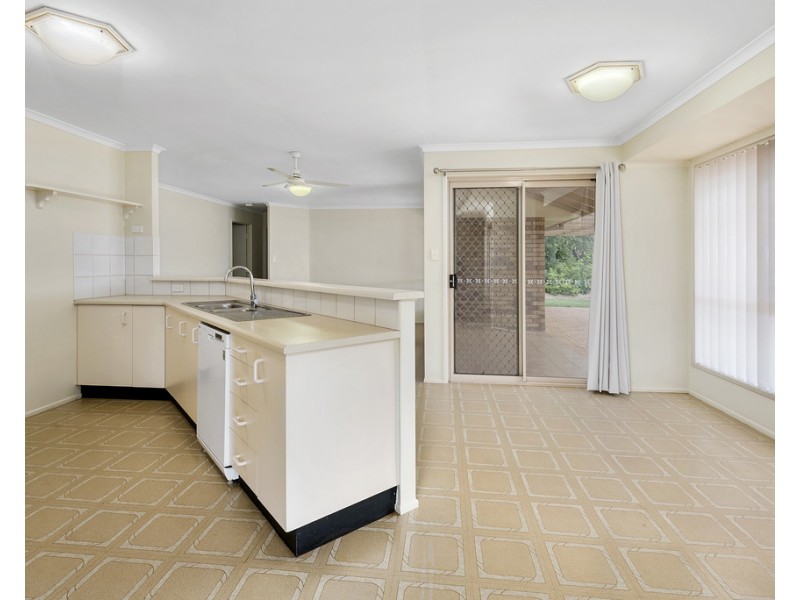 7 Falconer Court, Rangeville QLD 4350