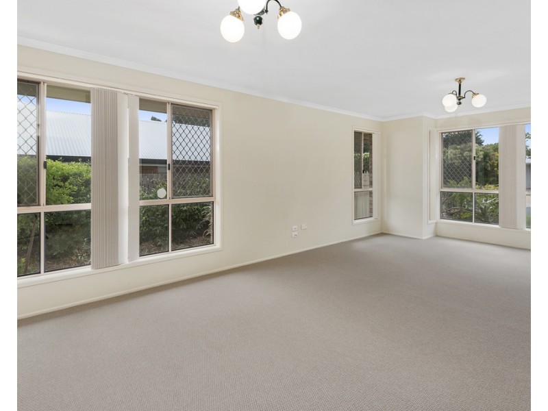 7 Falconer Court, Rangeville QLD 4350