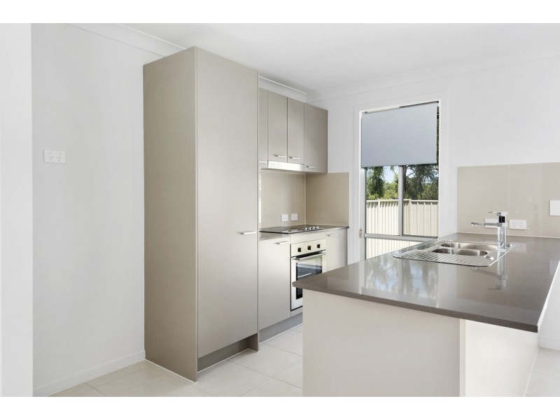 28 Minnett Street, Glenvale QLD 4350