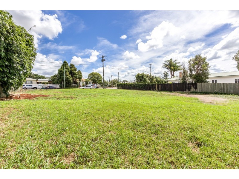 72 West Street, Toowoomba City QLD 4350