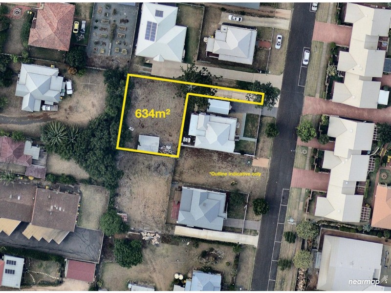 5a Brodribb Street, Toowoomba QLD 4350