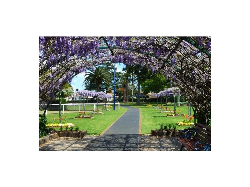 5a Brodribb Street, Toowoomba QLD 4350